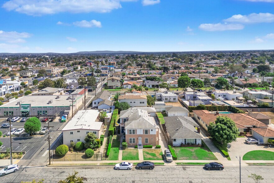 More Photos Of 8616 S 5th Ave, Inglewood Apartments For Sale