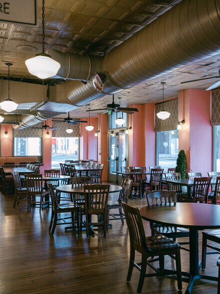 More Photos Of , Savannah General Retail For Sale