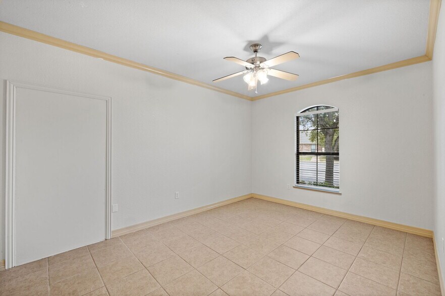 More Photos Of 3000 Joe Dimaggio Blvd, Round Rock Office Residential For Lease