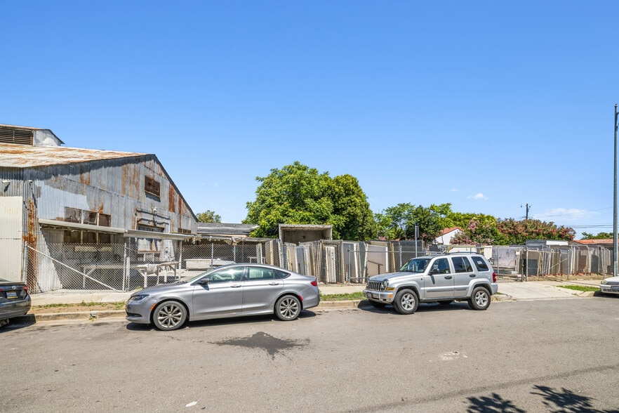 More Photos Of 1194 Lick Ave, San Jose Service For Sale