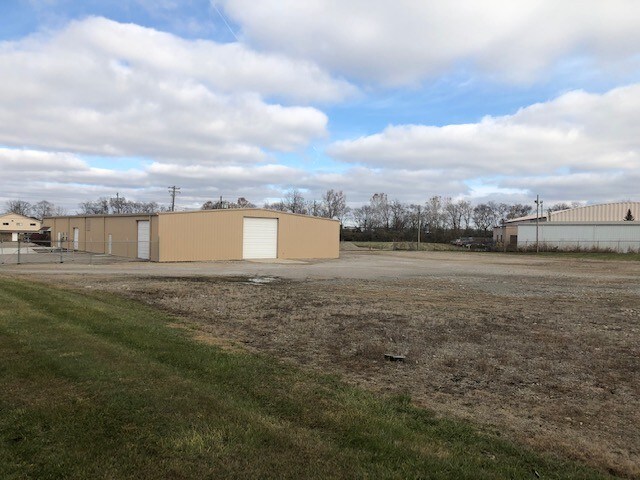 More Photos Of 3260 Homeward Way, Fairfield Warehouse For Lease