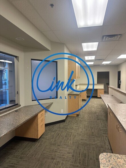 More Photos Of 1667 Lucerne St, Minden Office For Lease