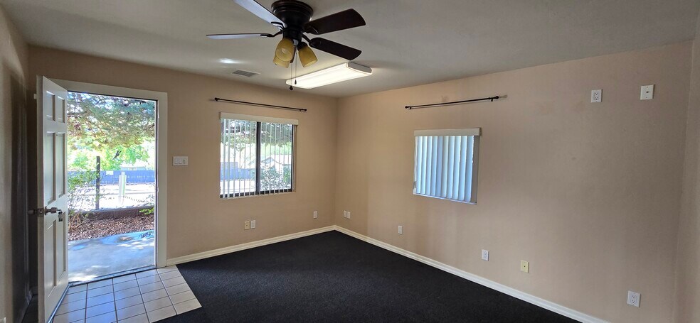 More Photos Of 154 E Merritt St, Prescott Medical For Lease