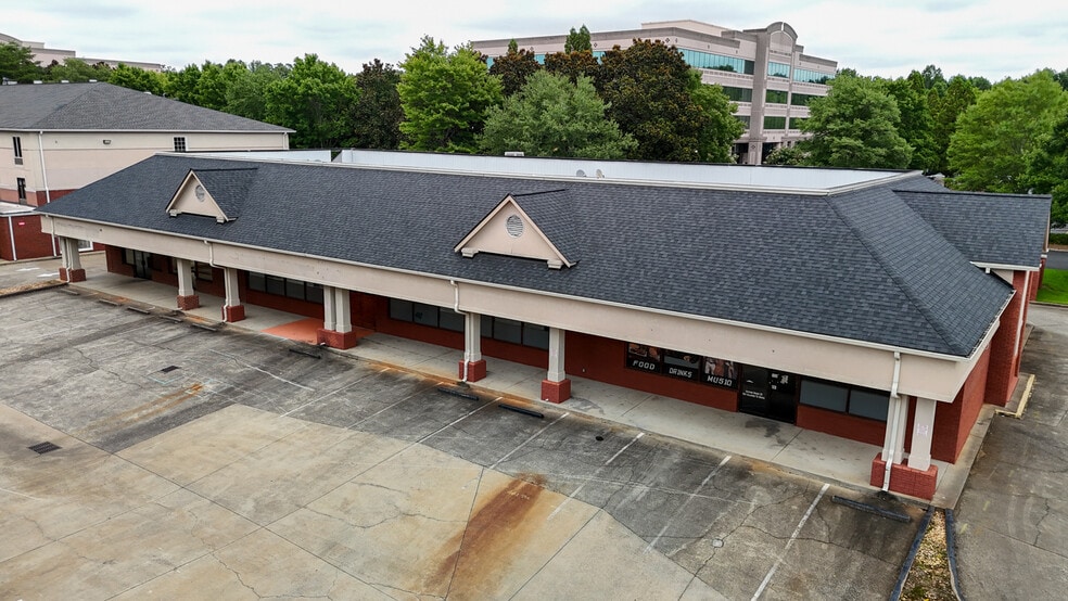 More Photos Of 3050 Mansell Rd, Alpharetta Freestanding For Sale