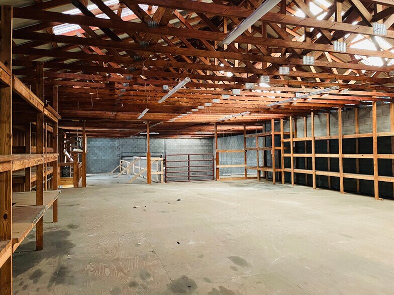 More Photos Of 312 Kanuga Rd, Hendersonville Auto Dealership For Lease