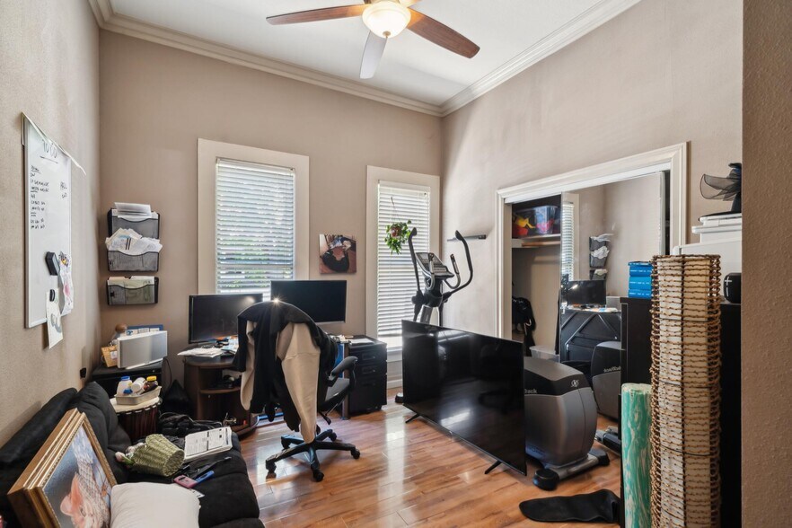 More Photos Of 4473 Railroad Ave, Pleasanton Storefront Retail Residential For Sale