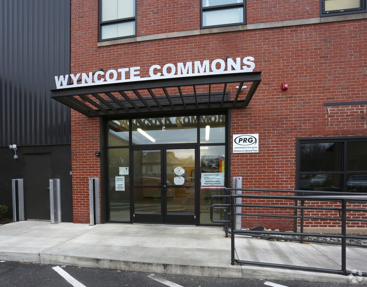 More Photos Of 827 Glenside Ave, Wyncote Light Distribution For Lease