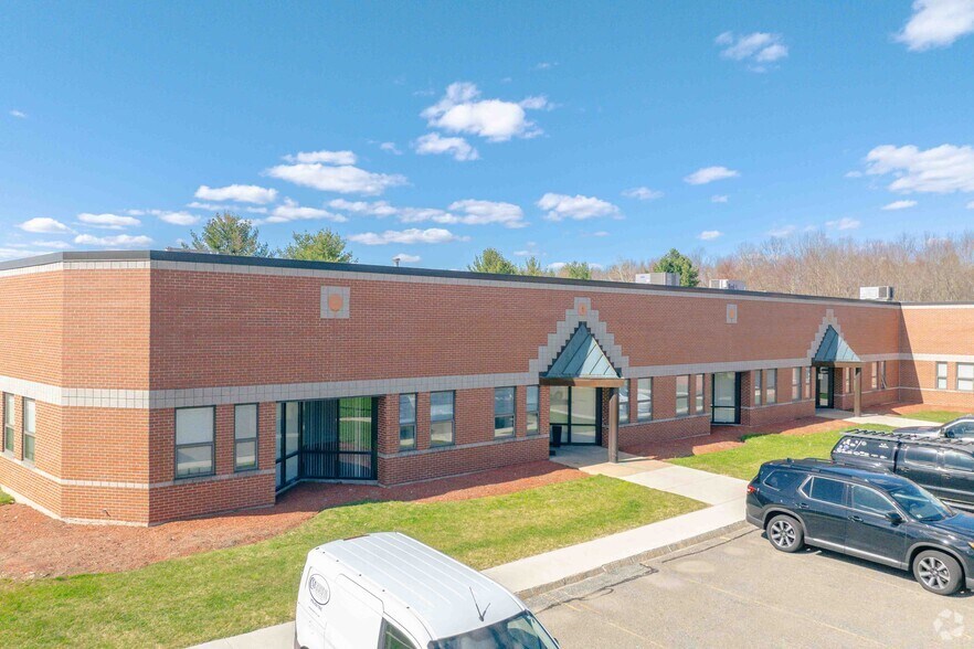 Primary Photo Of 19 Sterling Rd, Billerica Flex For Lease