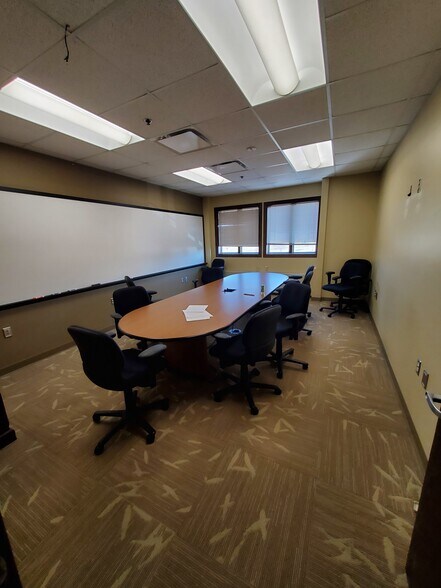 More Photos Of 301 Data Ct, Dubuque Medical For Lease