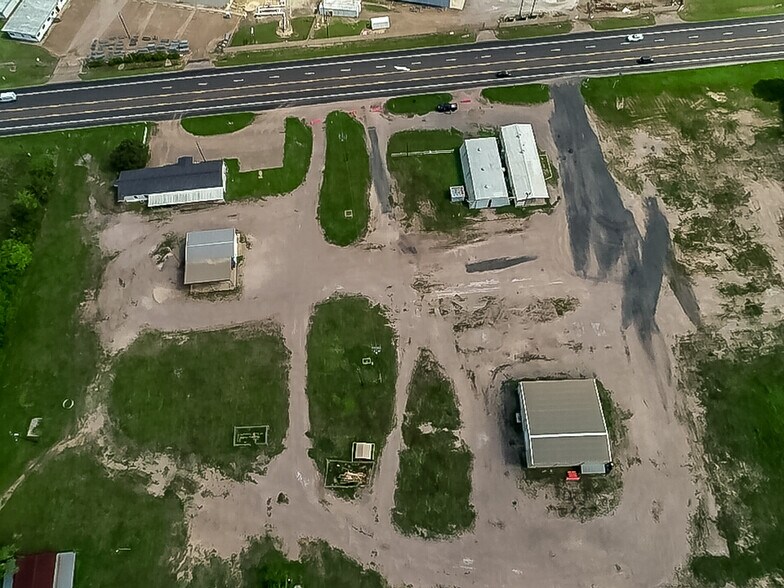 More Photos Of 2617 US Highway 79 N, Carthage Industrial For Sale