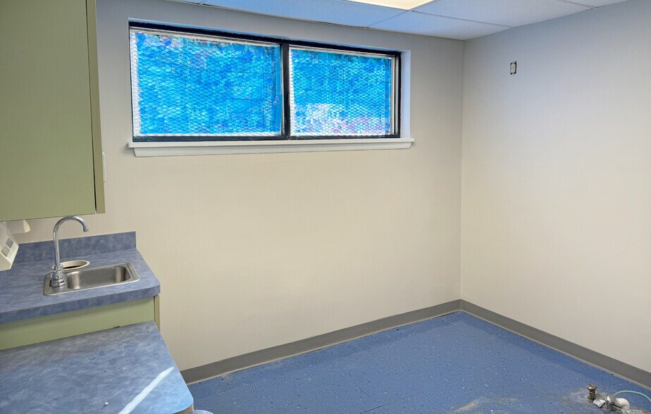 More Photos Of 17 S New York Ave, Atlantic City Parking Garage For Lease