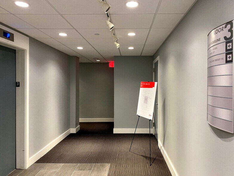 More Photos Of 19321 US Hwy 19 N, Clearwater Unknown For Sale