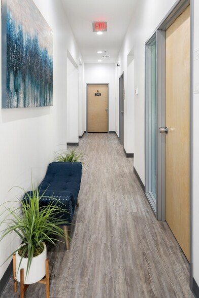 More Photos Of 1790 King Arthur Blvd, Carrollton Coworking Space