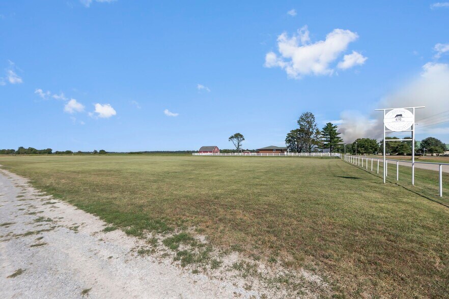 More Photos Of 2128 W 416th Rd, East Prairie Land For Sale