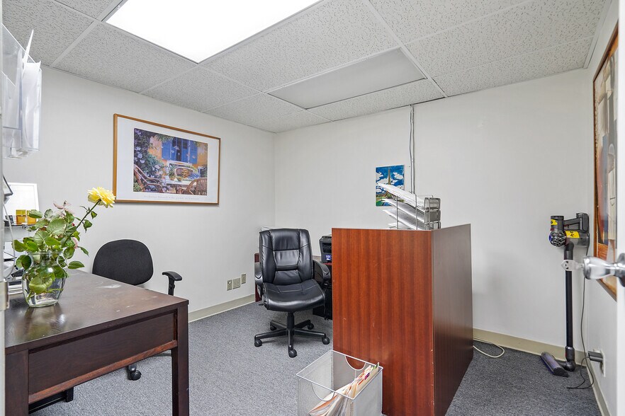 More Photos Of 1336 Van Ness Ave, San Francisco Medical For Sale