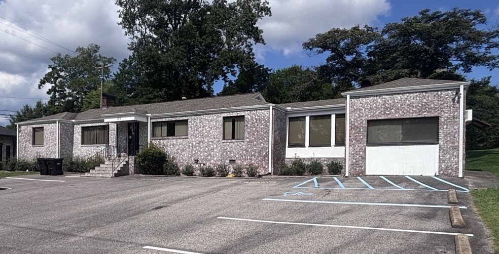 More Photos Of 308 Montgomery Hwy, Birmingham Medical For Lease