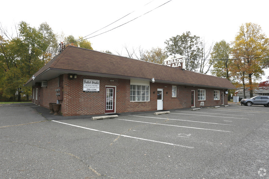 Primary Photo Of 59 Route 130, Trenton Storefront Retail Office For Lease