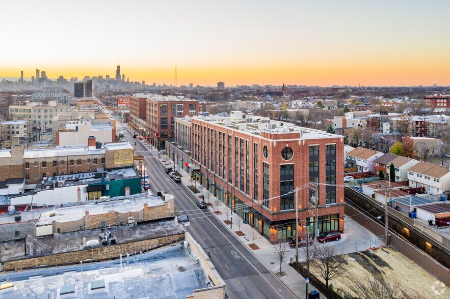More Photos Of 2522 N Milwaukee Ave, Chicago Apartments For Lease