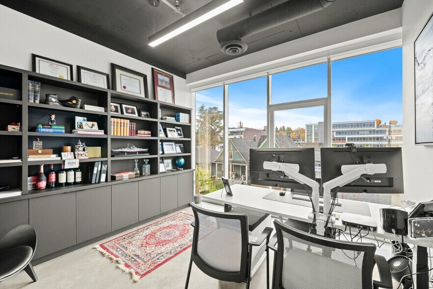 More Photos Of 63 6 Th Av W, Vancouver Medical For Sale