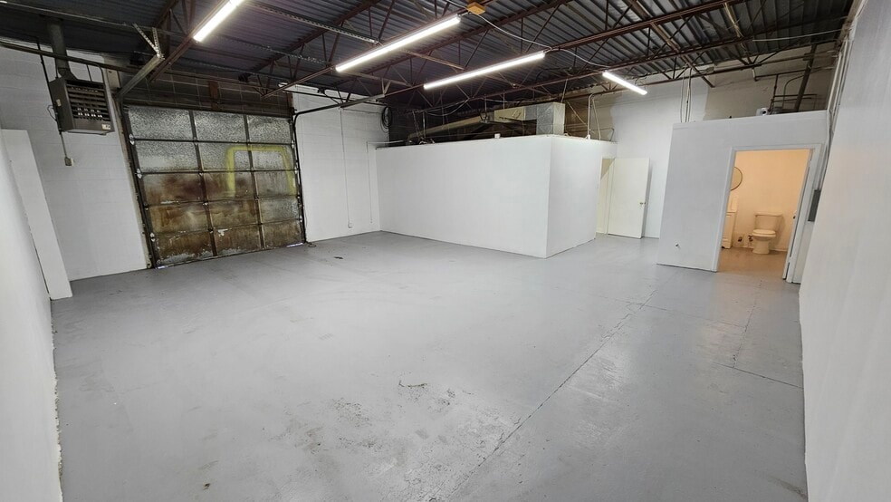 More Photos Of 7000 E 58th Ave, Commerce City Warehouse For Lease
