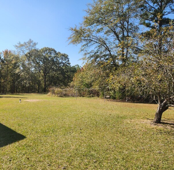 More Photos Of 184 Young Rd, Milledgeville Land For Sale