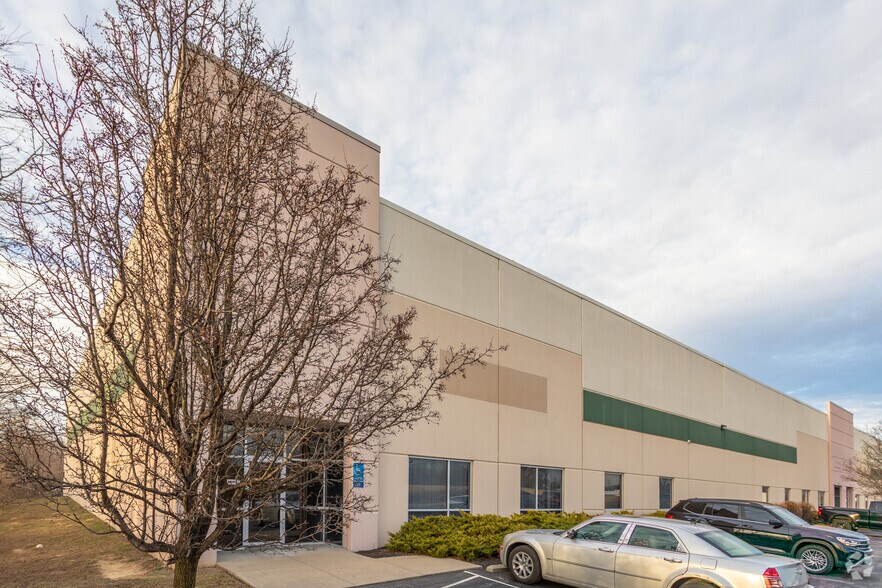 More Photos Of 1390 Donaldson Hwy, Erlanger Unknown For Lease