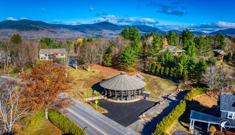 Primary Photo Of 2345 Saranac Ave, Lake Placid Flex For Sale