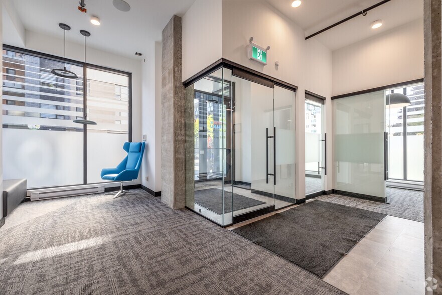 More Photos Of 2150 Rue Sainte-Catherine E, Montréal Apartments For Lease