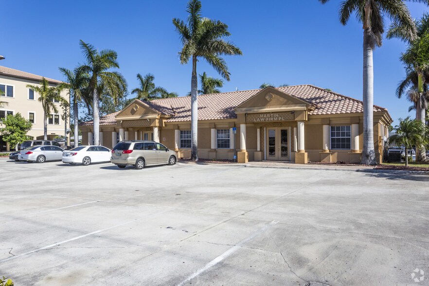 More Photos Of 3701 Del Prado Blvd S, Cape Coral Coworking Space