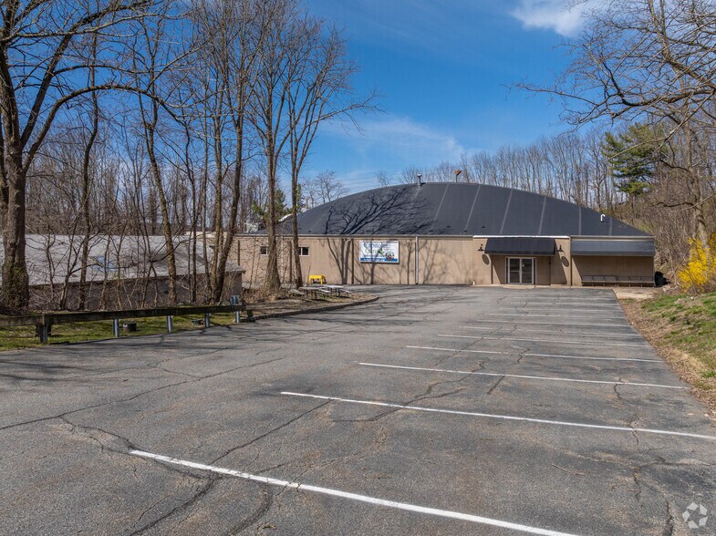 More Photos Of 185 State Route 183, Stanhope Medical For Sale