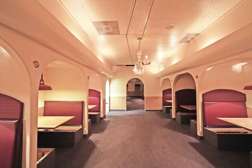 More Photos Of 1406 N 1st St, Yakima Restaurant For Sale