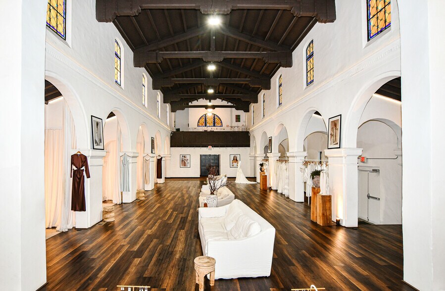 More Photos Of 1620 6th Ave, San Diego Freestanding For Sale