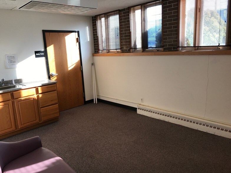 More Photos Of 800 55th St, Kenosha Skilled Nursing Facility For Sale