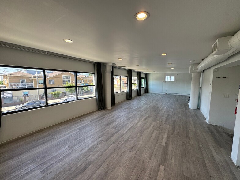 More Photos Of 2059-2065 Venice Blvd, Los Angeles Storefront Retail Office For Sale