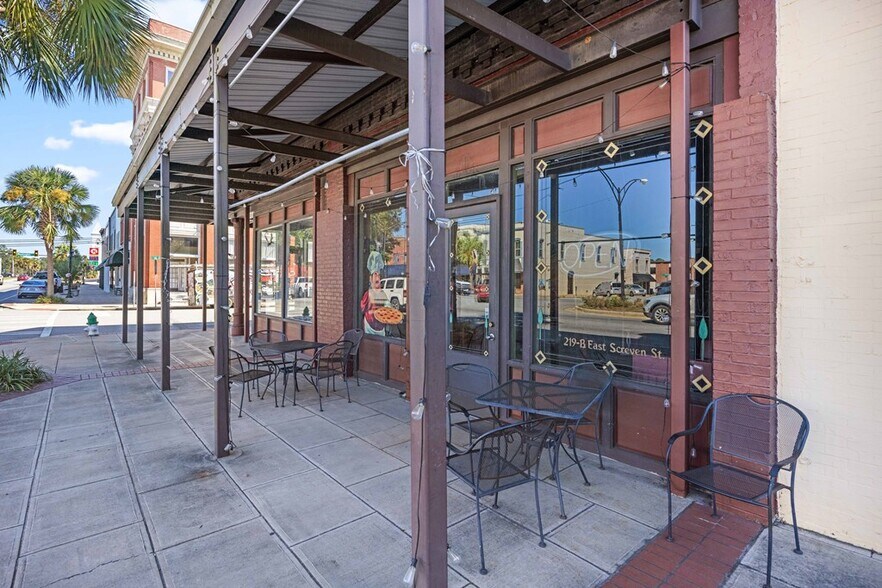 More Photos Of 219 E Screven St, Quitman Storefront Retail Office For Sale