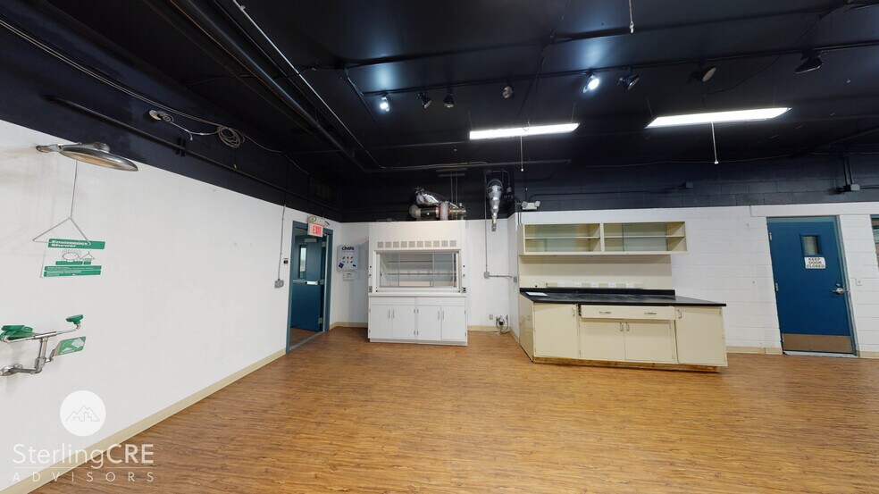 More Photos Of 5840 Expressway, Missoula Warehouse For Lease