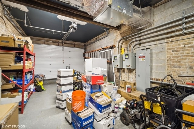 More Photos Of 1348 W Concord Pl, Chicago Office For Sale