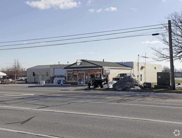 Primary Photo Of 728 Leipsic Rd, Dover Auto Repair For Sale
