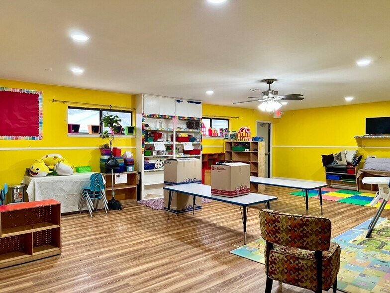 More Photos Of 208 S Allen Heights Dr, Allen Daycare Center For Sale