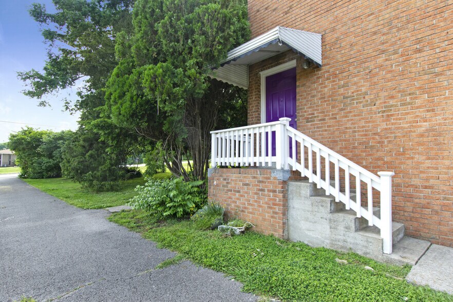 More Photos Of 1012-1032 Hickory Hill Ln, Hermitage Apartments For Sale