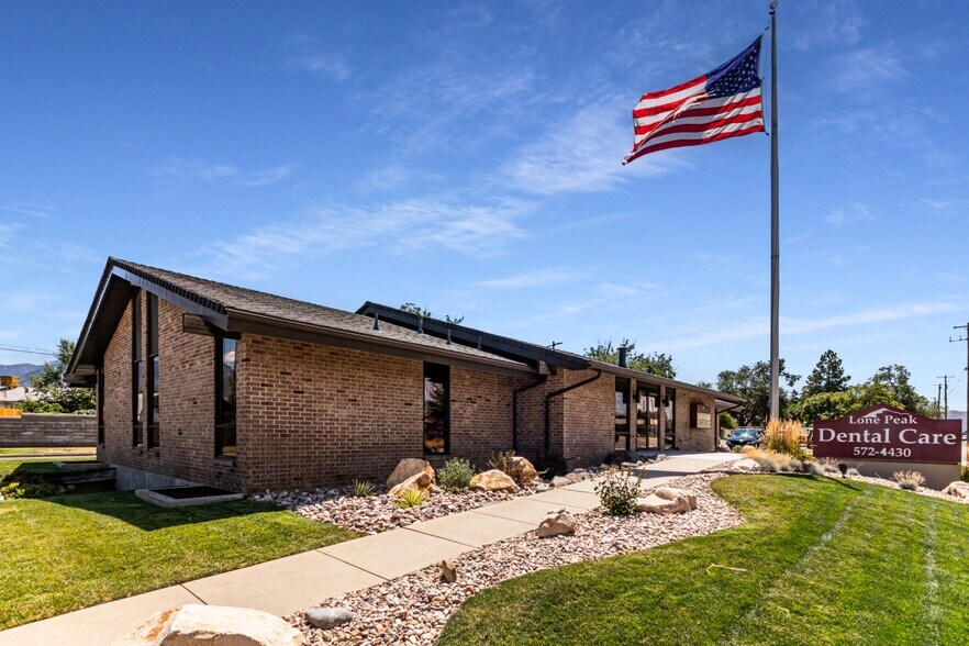 More Photos Of 9853 S 700 E, Sandy Office For Lease