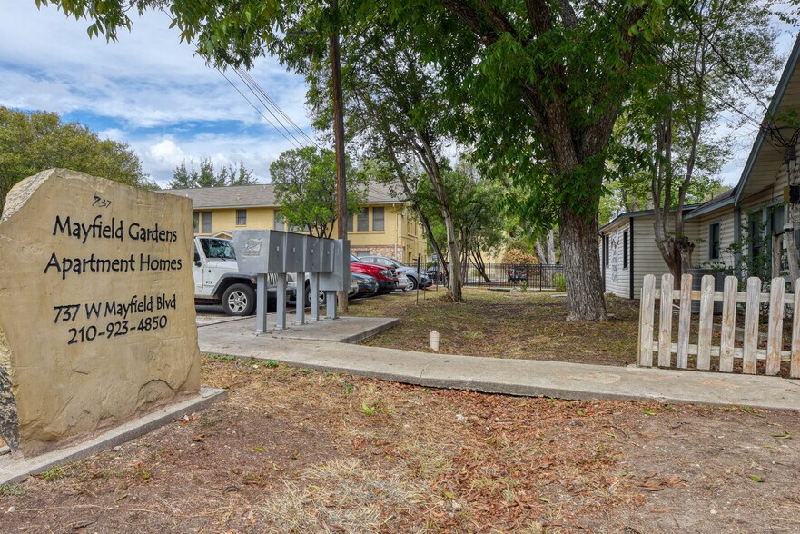 More Photos Of 737 W Mayfield Blvd, San Antonio Apartments For Sale