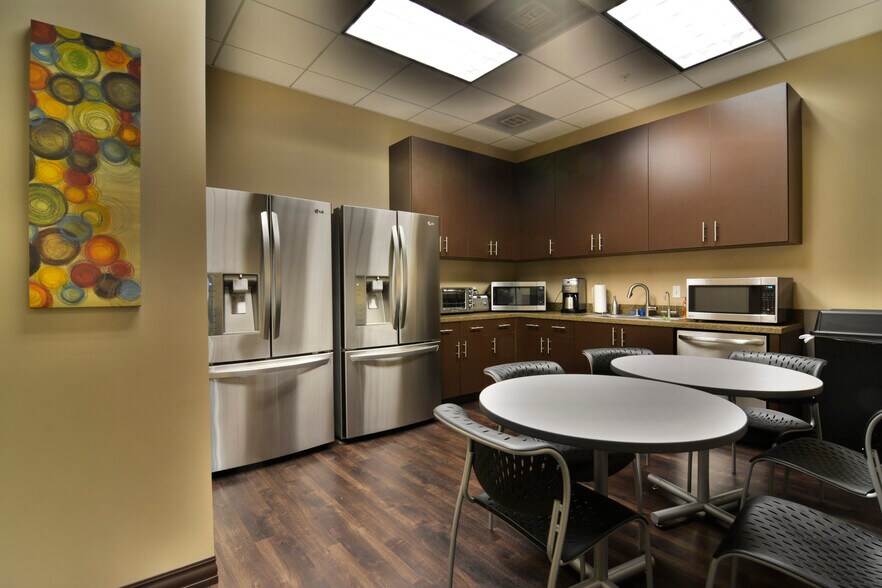 More Photos Of 33302 Valle Rd, San Juan Capistrano Office For Sale