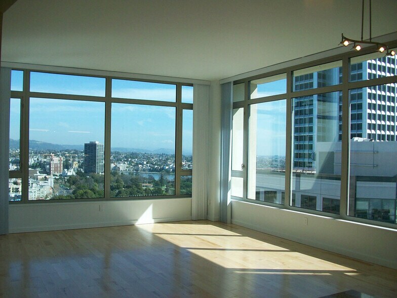 More Photos Of 100 Grand Ave, Oakland Apartments For Lease