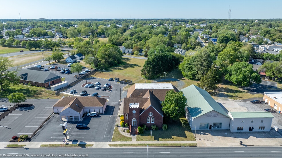 More Photos Of 729 E Main St, Salisbury Office For Sale