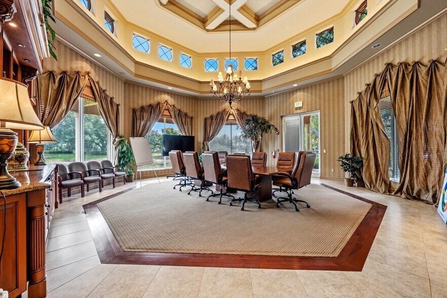 More Photos Of 8200 Health Center Blvd, Bonita Springs Unknown For Lease