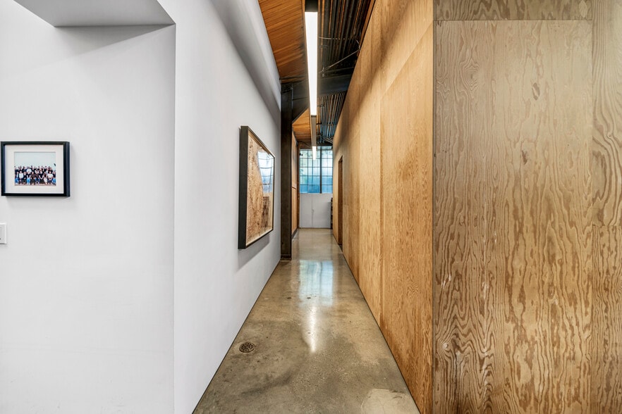 More Photos Of 2611-2619 Exposition Blvd, Los Angeles Loft Creative Space For Lease