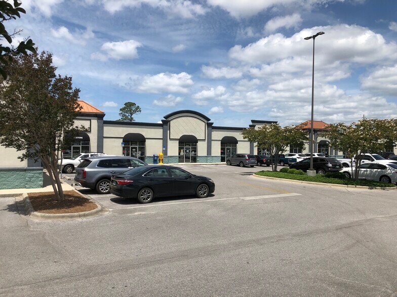 More Photos Of 3009 Highway 77, Panama City Office For Lease