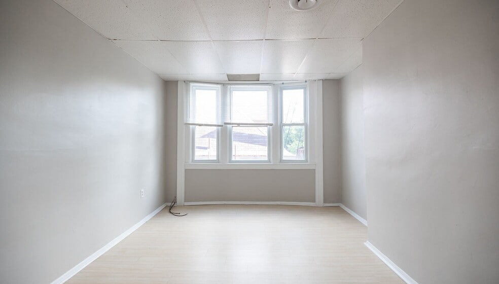 More Photos Of 1500 Fallowfield Ave, Beechview Apartments For Sale