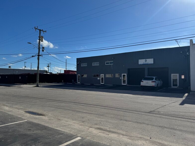 Primary Photo Of 2200-2208 SW 59th Ave, West Park Warehouse For Sale